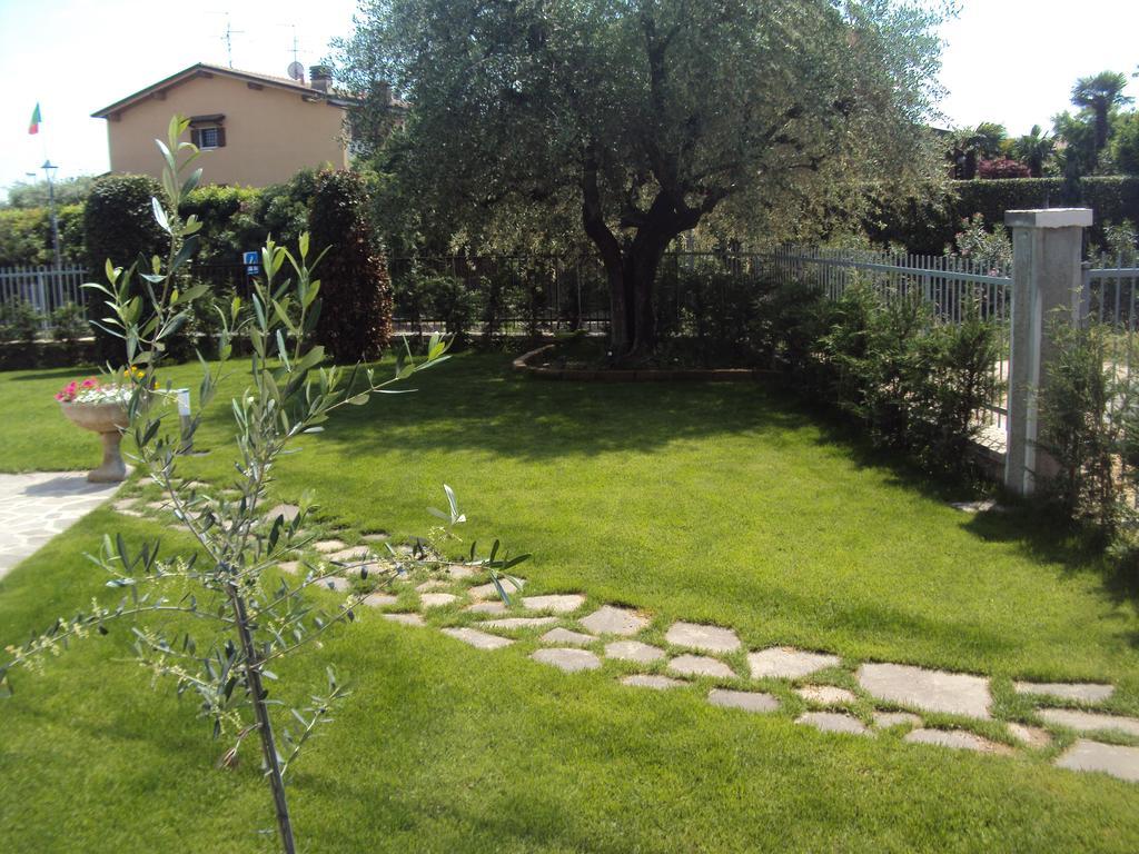 B&B Rosa Del Garda Lazise Exterior photo